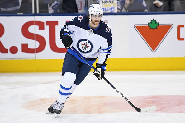 Les Jets de Winnipeg nomment Adam Lowry capitaine après un an